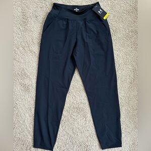 Women’s UA Fish Woven Pants NWT